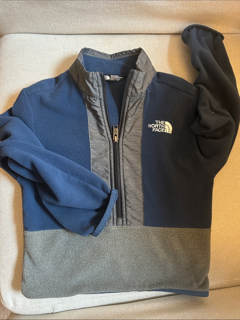 The North Face Men’s Navy & Gray Half-Zip Fleece Pullover